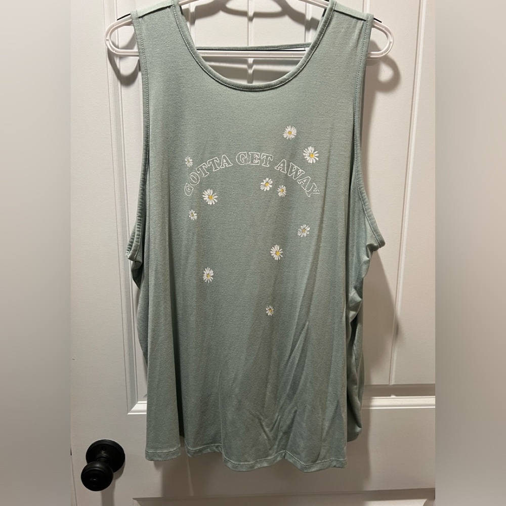 Maurice’s tank top